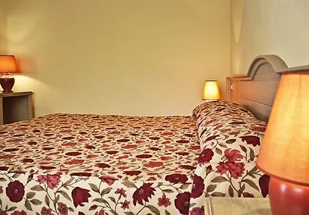Otel Acquasanta 3*