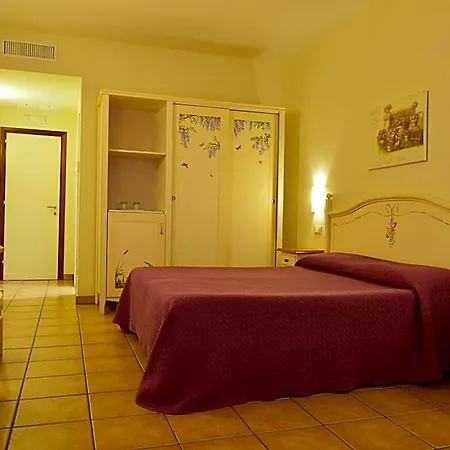 Acquasanta 3* Terracina